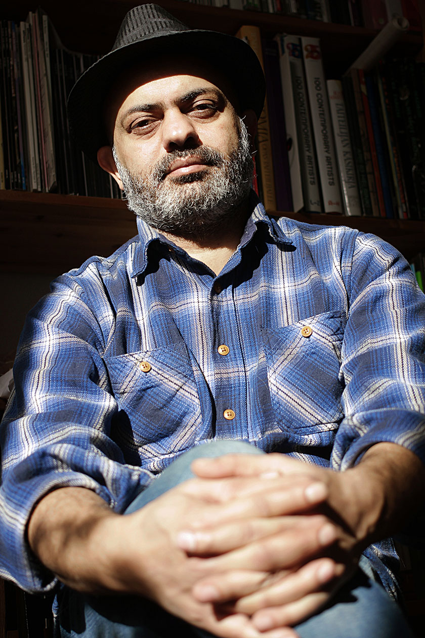 “La cattiva abitudine di spogliarsi” di Hassan Blasim